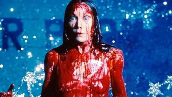 Carrie A Estranha - Filmes antigos clássicos